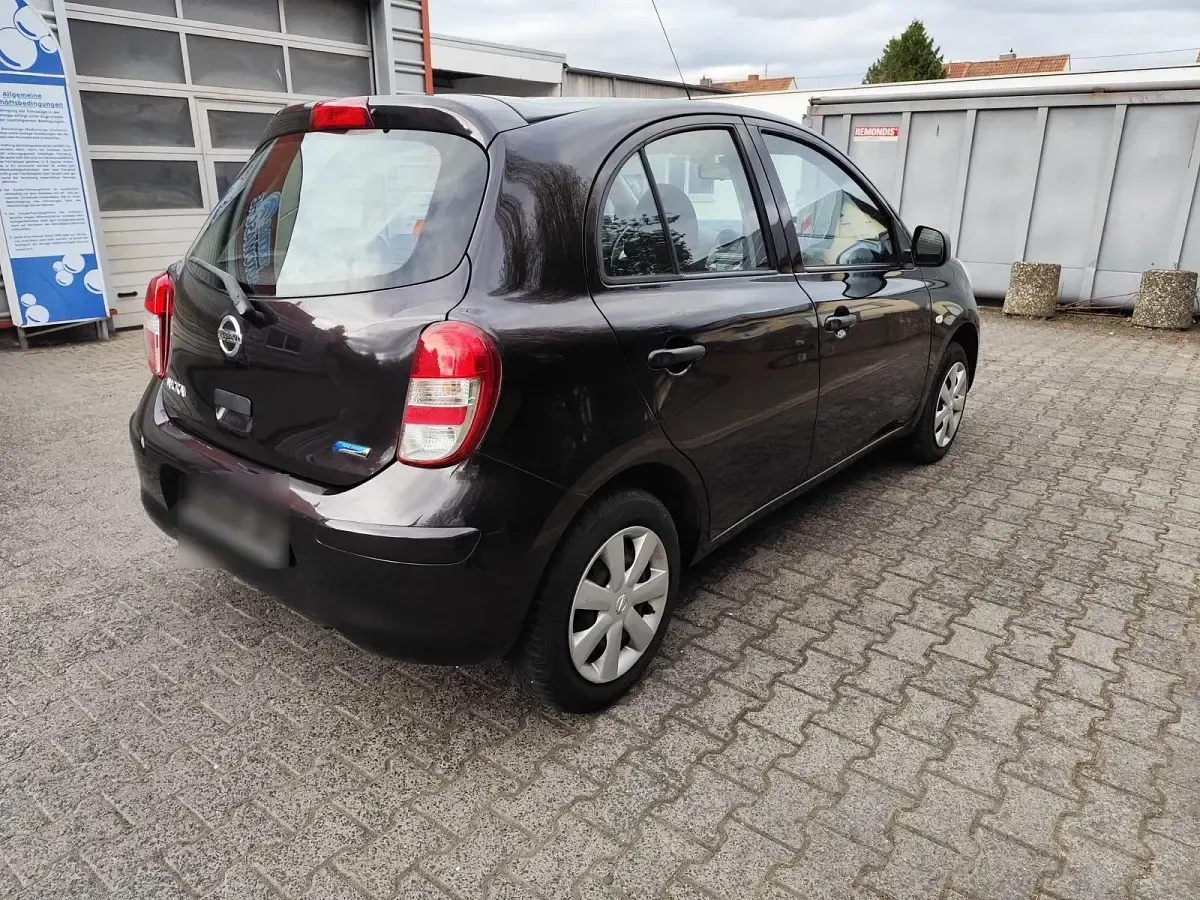 Gebraucht Nissan Micra 80 PS (58 kW) 2012 Violet Kleinwagen