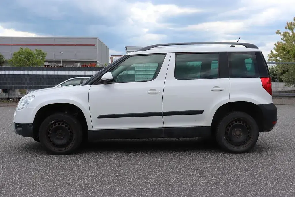 Gebraucht Skoda Yeti Plus Edition 140 PS (102 kW) 2013 Candyweiss SUV
