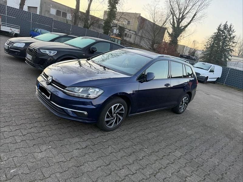 Gebraucht VW Golf VII Join 110 PS (80 kW) 2018 Blau Kombi