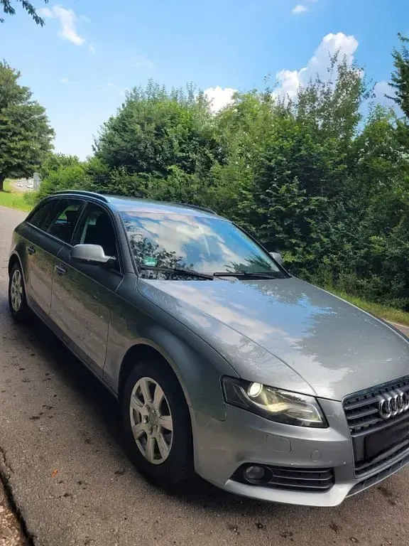 Gebraucht Audi A4 Ambition 143 PS (105 kW) 2009 Grau Kombi