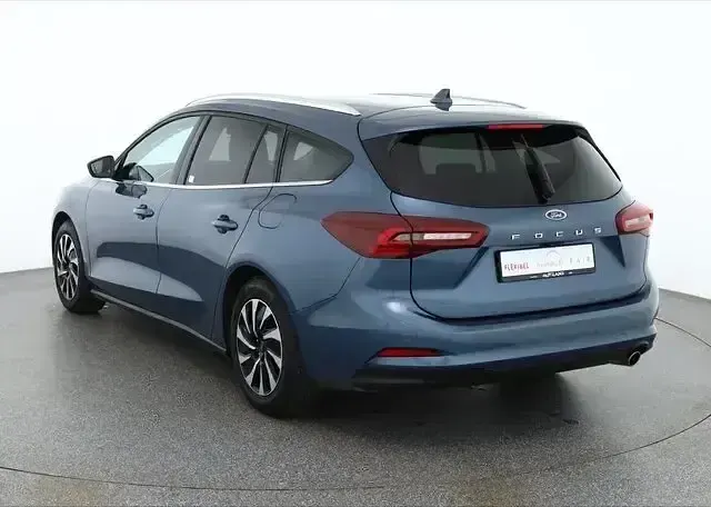 Gebraucht Ford Focus Titanium X 125 PS (91 kW) 2025 Blau Limousine