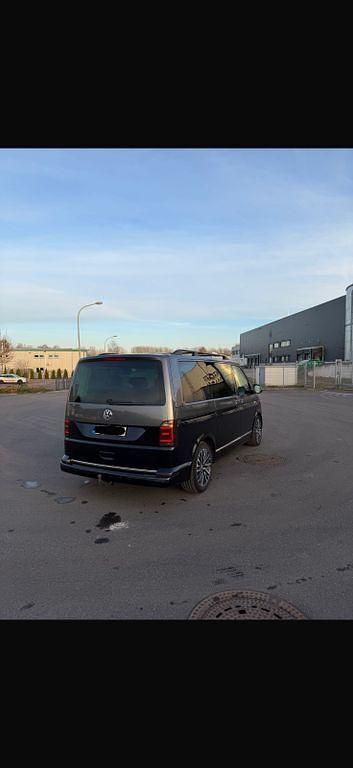 Używany VW T6.1 199 KM (146 kW) 2019 Czarny Van