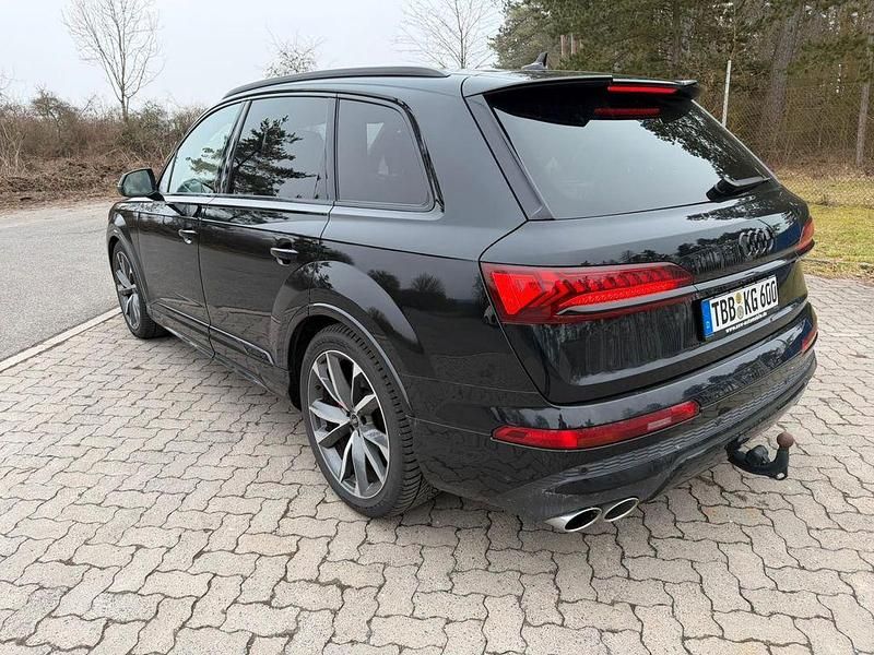 Gebraucht Audi SQ7 Sport 507 PS (372 kW) 2022 Schwarz SUV
