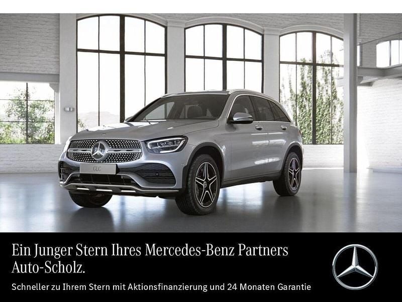 Silber Gebraucht 2021 Mercedes GLC300e AMG SUV | 38.482 € (Fairer Preis) - Bild 1/3