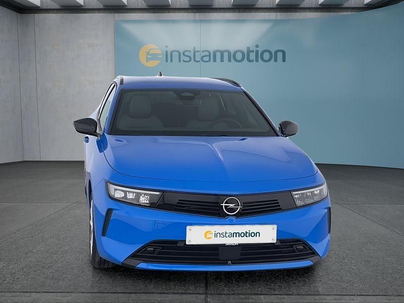 Neu Opel Astra 131 PS (96 kW) 2025 Blau Kombi