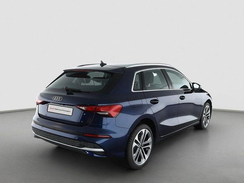 Gebraucht Audi A3 Advanced Plus 116 PS (85 kW) 2025 Navarrablau metallic Limousine