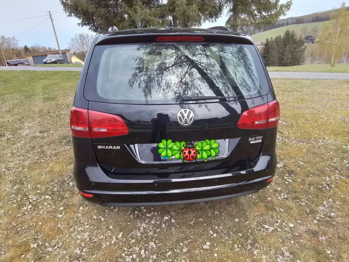 Gebraucht VW Sharan Cup 140 PS (102 kW) 2015 Schwarz Van / Kleinbus