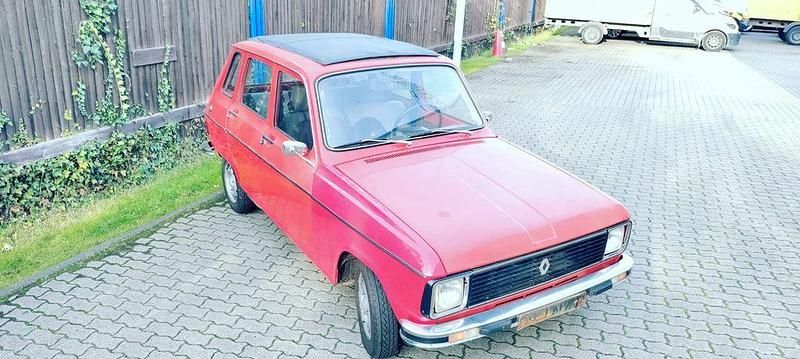 Gebraucht Renault R6 48 PS (35 kW) 1975 Rot Kleinwagen