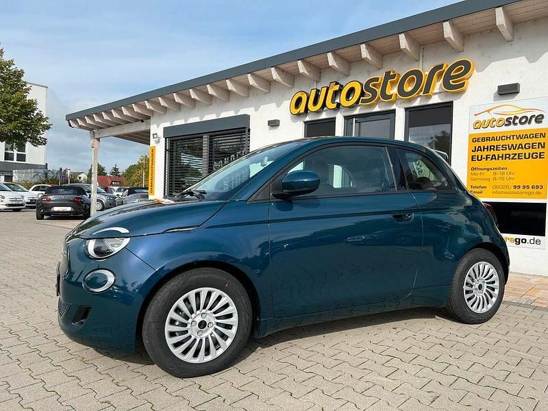Grün Gebraucht 2022 Fiat 500e Action Kleinwagen | 15.985 € (Fairer Preis) - Bild 1/4
