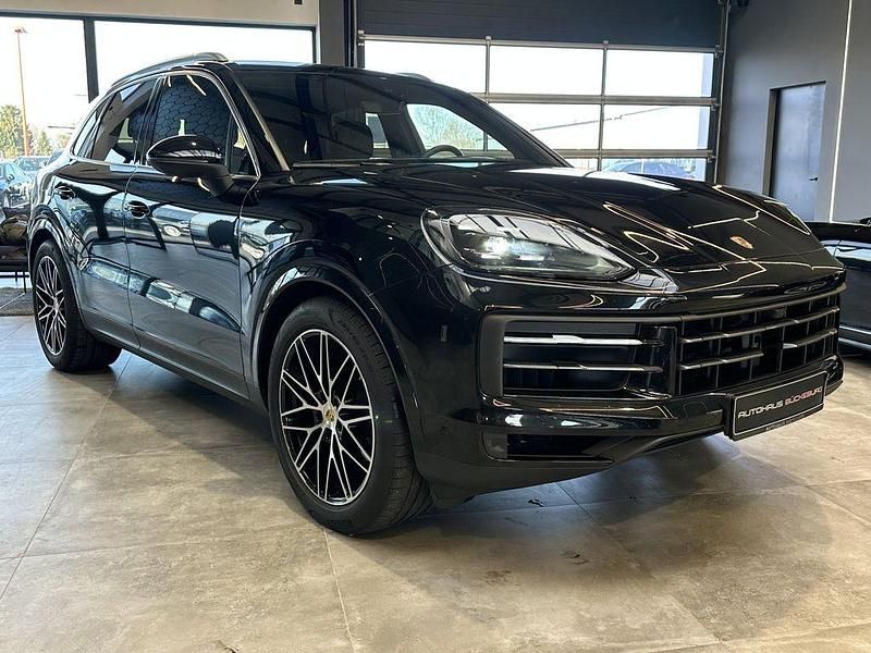 Gebraucht Porsche Cayenne 354 PS (260 kW) 2023 Chromitschwarzmetallic SUV