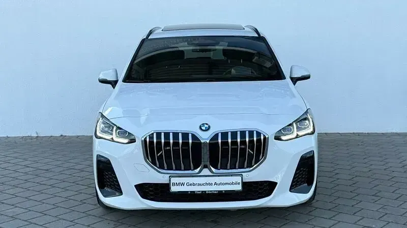 Gebraucht BMW 223 Active Tourer M Sport 204 PS (150 kW) 2022 Weiß Van / Kleinbus