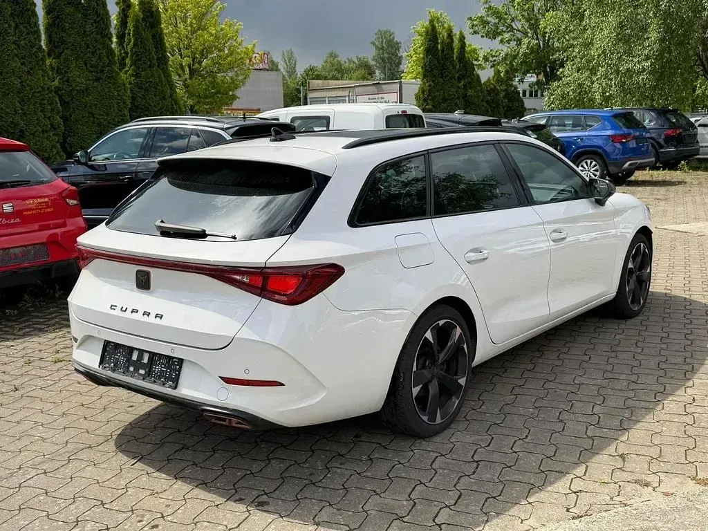 Gebraucht Cupra Leon 204 PS (150 kW) 2023 Weiß Limousine