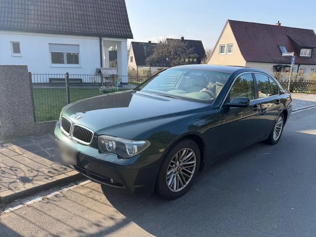 Gebraucht BMW 730 230 PS (169 kW) 2003 Grün Limousine