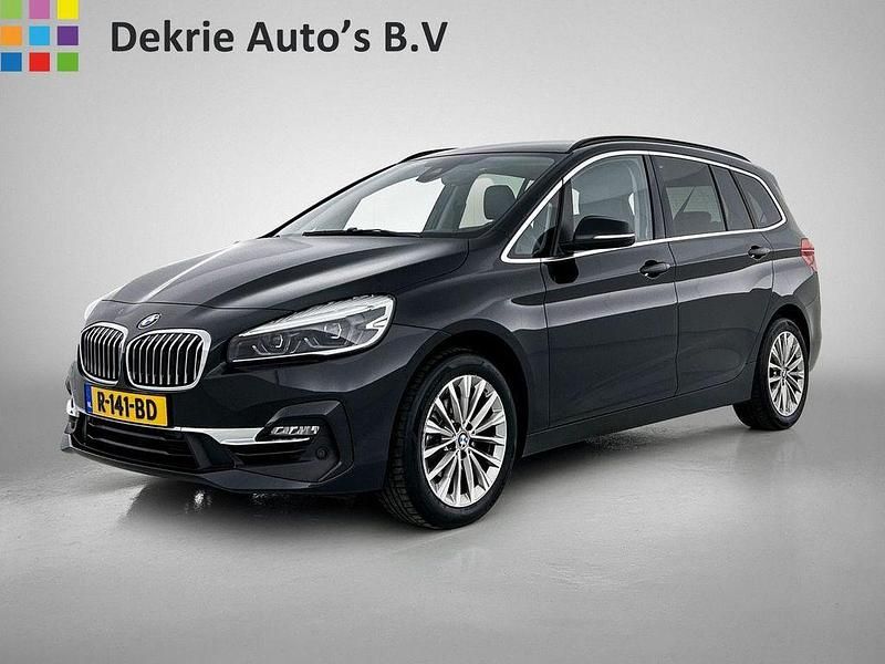 Schwarz Gebraucht 2022 BMW 216 Gran Tourer Van / Kleinbus | 18.029 € (Fairer Preis) - Bild 1/4