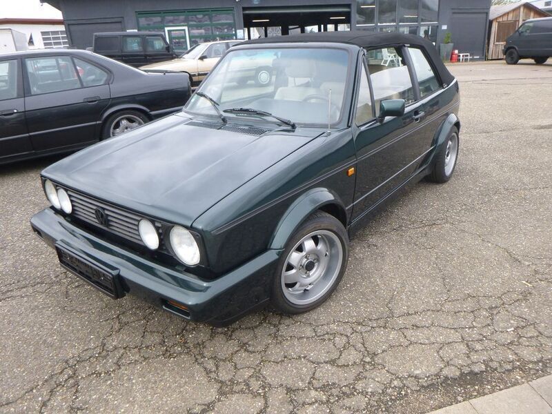 Grün Gebraucht 1992 VW Golf Cabriolet Classicline Cabrio | 9.900 € - Bild 1/4