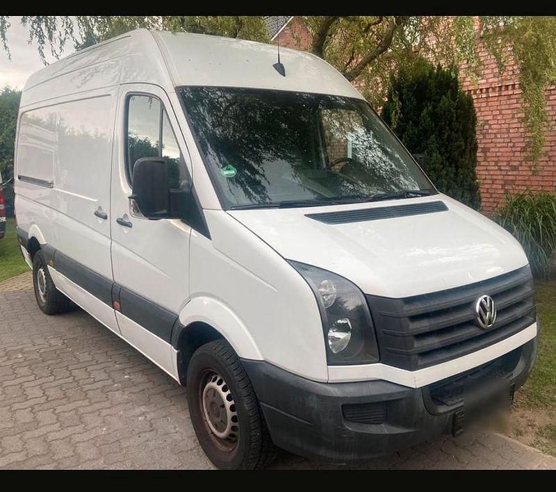 Weiß Gebraucht 2015 VW Crafter Van | 11.990 € (Fairer Preis) - Bild 1/4