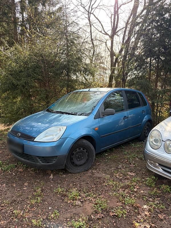 Gebraucht Ford Fiesta 80 PS (58 kW) 2003 Blau Kleinwagen
