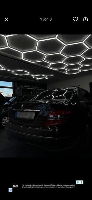 Schwarz Gebraucht 2010 Mercedes 200 Limousine | 13.500 € - Bild 1/4