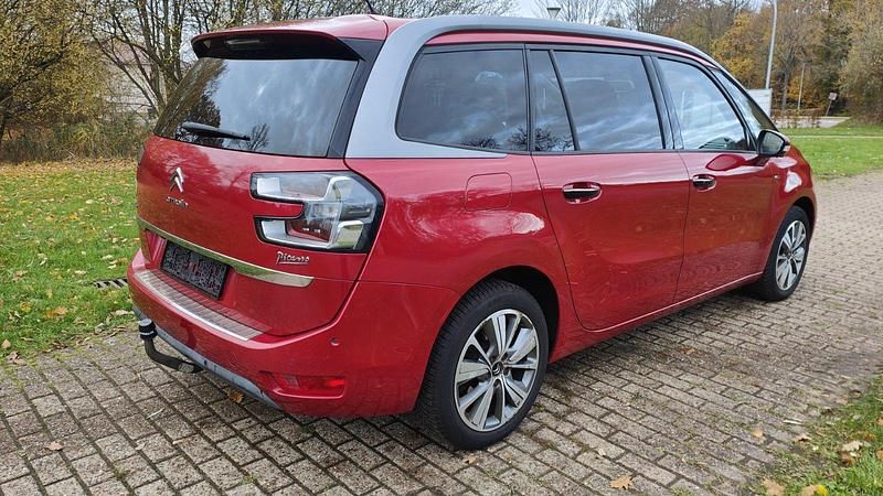 Gebraucht Citroën Grand C4 Picasso Exclusive 120 PS (88 kW) 2016 Rot Van / Kleinbus