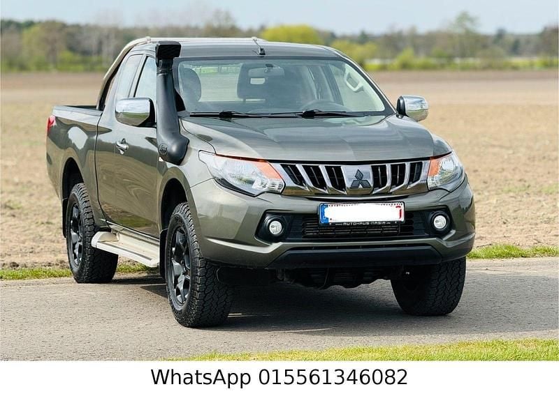 Gebraucht Mitsubishi L200 154 PS (113 kW) 2018 Grün Pickup