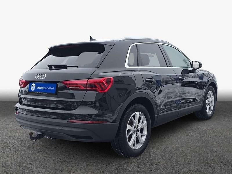 Second-hand Audi Q3 Business 150 CP (110 kW) 2023 Negru SUV