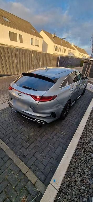 Gebraucht Kia ProCeed 136 PS (100 kW) 2020 Grau Kombi