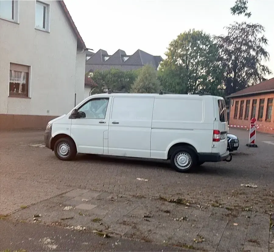Gebraucht VW T5 114 PS (83 kW) 2013 Weiß Van