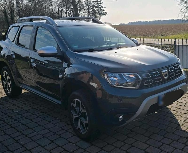 Gebraucht Dacia Duster 130 PS (95 kW) 2019 Grau SUV