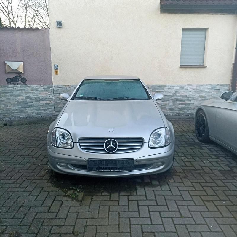 Silber Gebraucht 2002 Mercedes SLK200 Cabrio | 3.500 € (Superpreis) - Bild 1/4