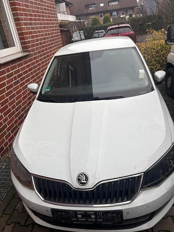 Gebraucht Skoda Fabia 90 PS (66 kW) 2016 Limousine