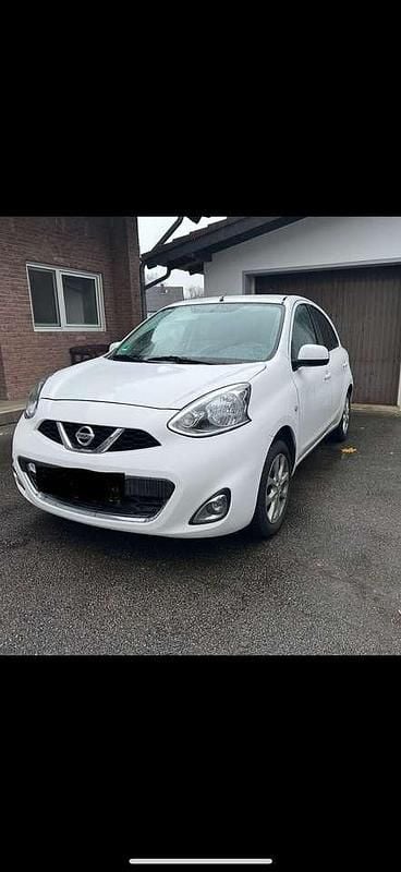 Gebraucht Nissan Micra Acenta 80 PS (58 kW) 2017 Limousine