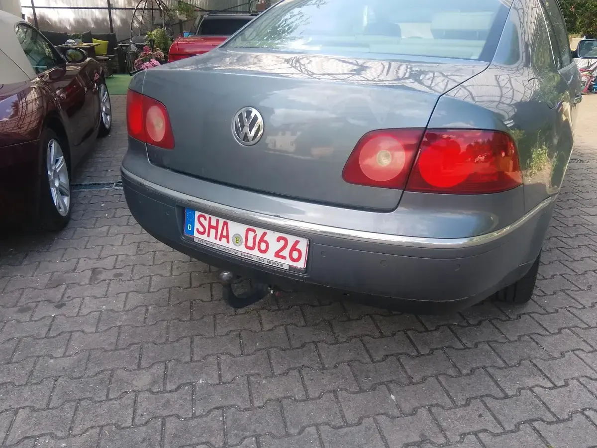 Gebraucht VW Phaeton 240 PS (176 kW) 2009 Grau Limousine