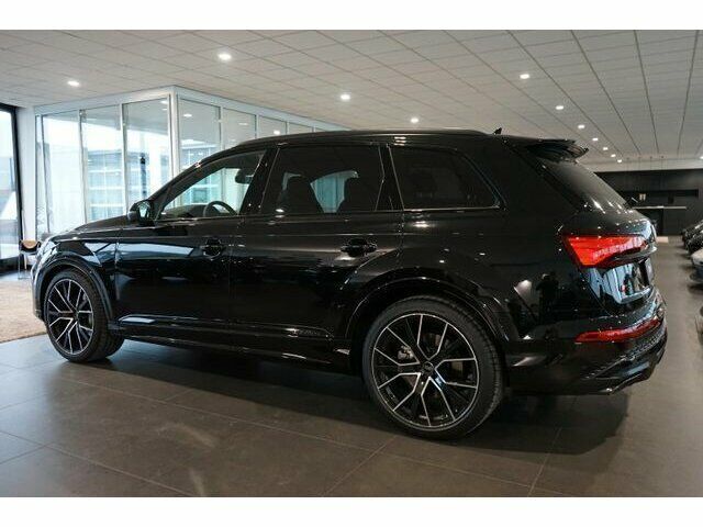 Gebraucht Audi Q7 S-Line 286 PS (210 kW) 2024 Schwarz SUV