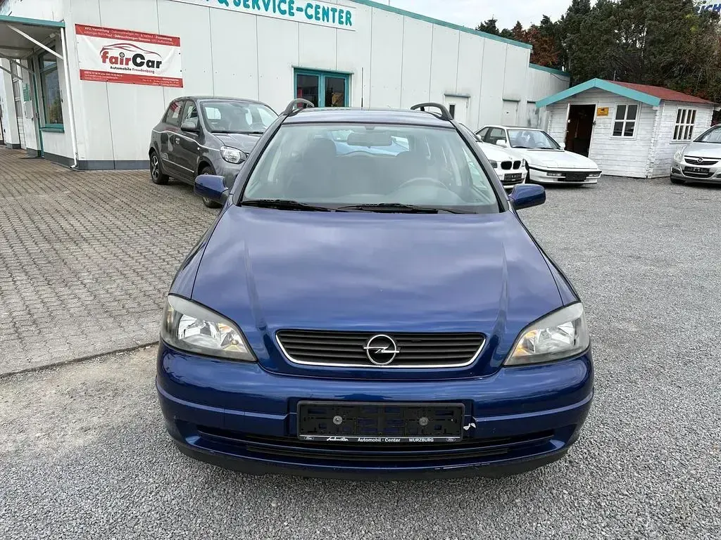 Gebraucht Opel Astra 105 PS (77 kW) 2003 Blau Kombi