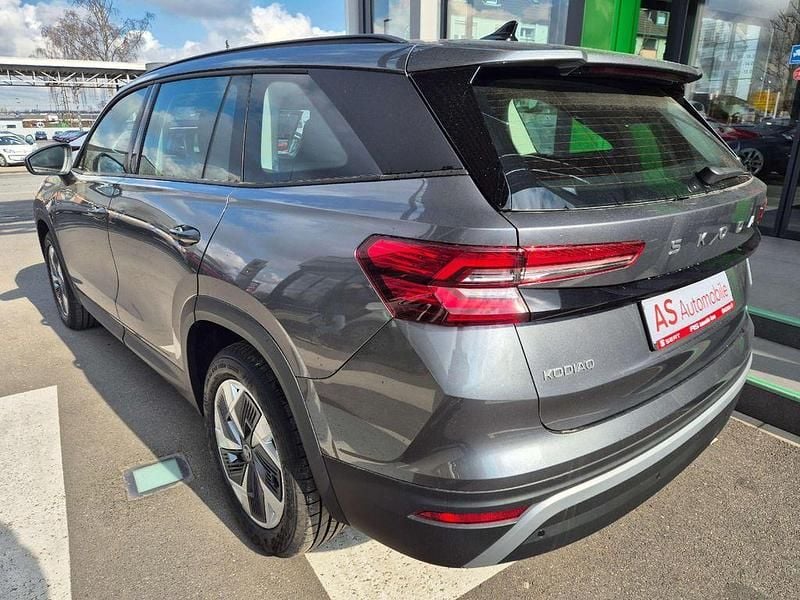 Neu Skoda Kodiaq Selection 204 PS (150 kW) 2025 Grey (metallic) SUV