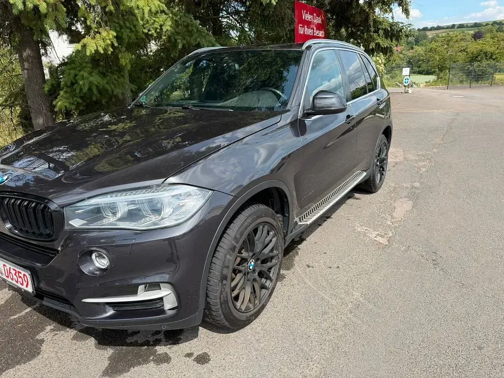 Gebraucht BMW X5 Performance 258 PS (189 kW) 2017 Schwarz SUV