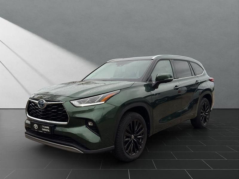 Green mm Gebraucht 2024 Toyota Highlander Hybrid Luxury SUV | 62.990 € (Fairer Preis) - Bild 1/4