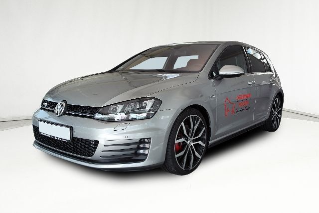 Gebraucht VW Golf VII GTD 184 PS (135 kW) 2016 Silber metallic Limousine