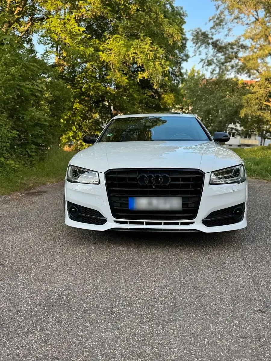 Gebraucht Audi S8 plus 605 PS (444 kW) 2017 Weiß Limousine