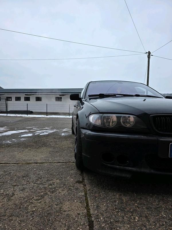 Gebraucht BMW 320 M Sport 150 PS (110 kW) 2003 Schwarz Kombi