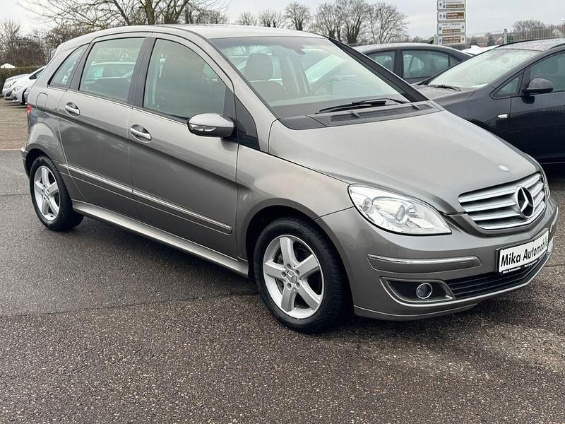 Gebraucht Mercedes B150 95 PS (69 kW) 2005 Grau Van / Kleinbus