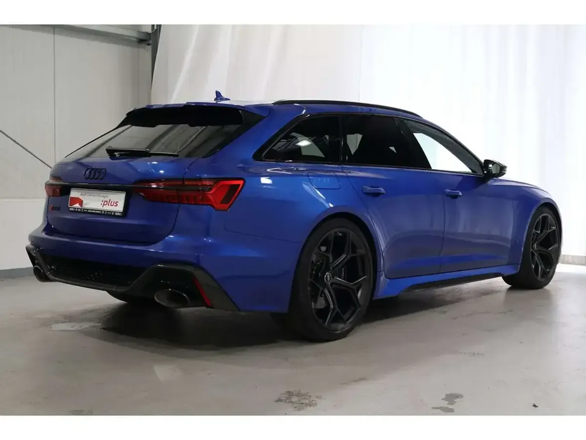 Gebraucht Audi RS6 Performance 630 PS (463 kW) 2024 Individuallackierungen audi exclusive Kombi