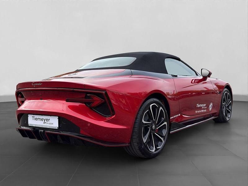 Gebraucht MG Cyberster 375 kW (510 PS) 2025 Rot Cabrio
