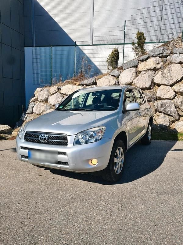 Gebraucht Toyota RAV4 152 PS (111 kW) 2007 Silber SUV