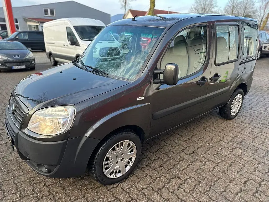 Gebraucht Fiat Doblò Dynamic 77 PS (56 kW) 2007 Grau Van / Kleinbus