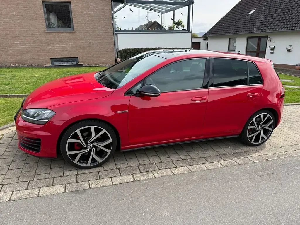 Gebraucht VW Golf VII GTD 184 PS (135 kW) 2016 Rot Limousine