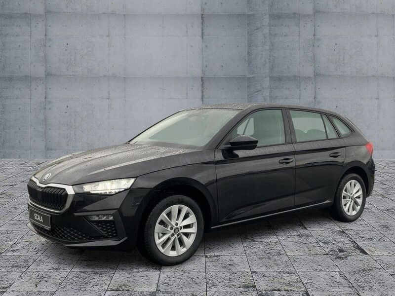 Schwarz Neu 2025 Skoda Scala Selection Kleinwagen | 23.570 € (Fairer Preis) - Bild 1/4