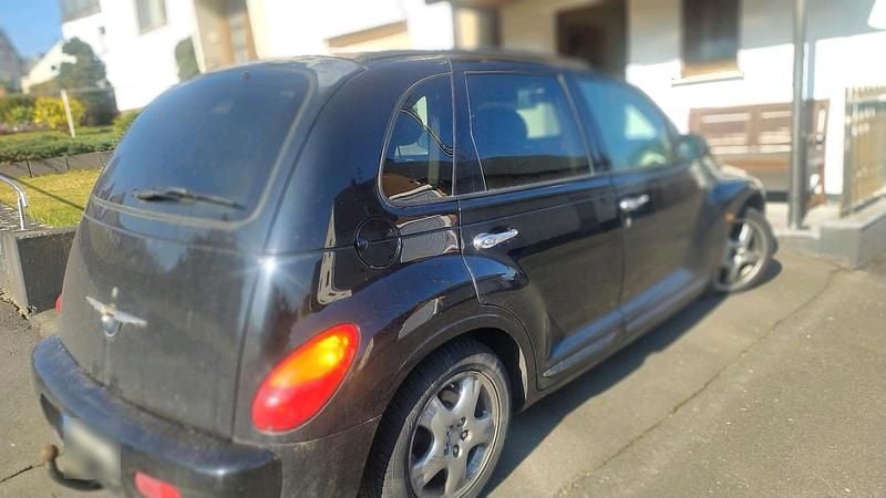 Gebraucht Chrysler PT Cruiser 142 PS (104 kW) 2001 Schwarz Van / Kleinbus