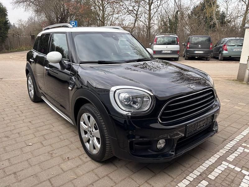 Schwarz Gebraucht 2019 Mini Cooper Countryman SUV | 15.490 € (Superpreis) - Bild 1/4