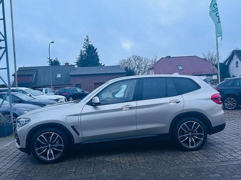Gebraucht BMW X3 Advantage 292 PS (214 kW) 2021 Gold SUV